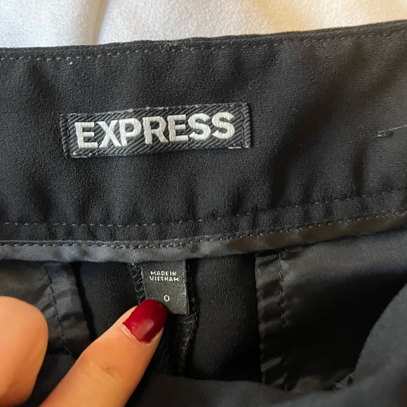 Express Black Cuffed Shorts size 0 - Picture 4 of 5